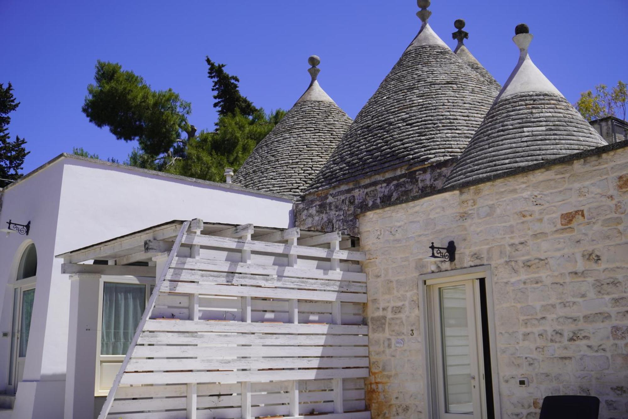 Вілла Trullo Amico Чистерніно Екстер'єр фото
