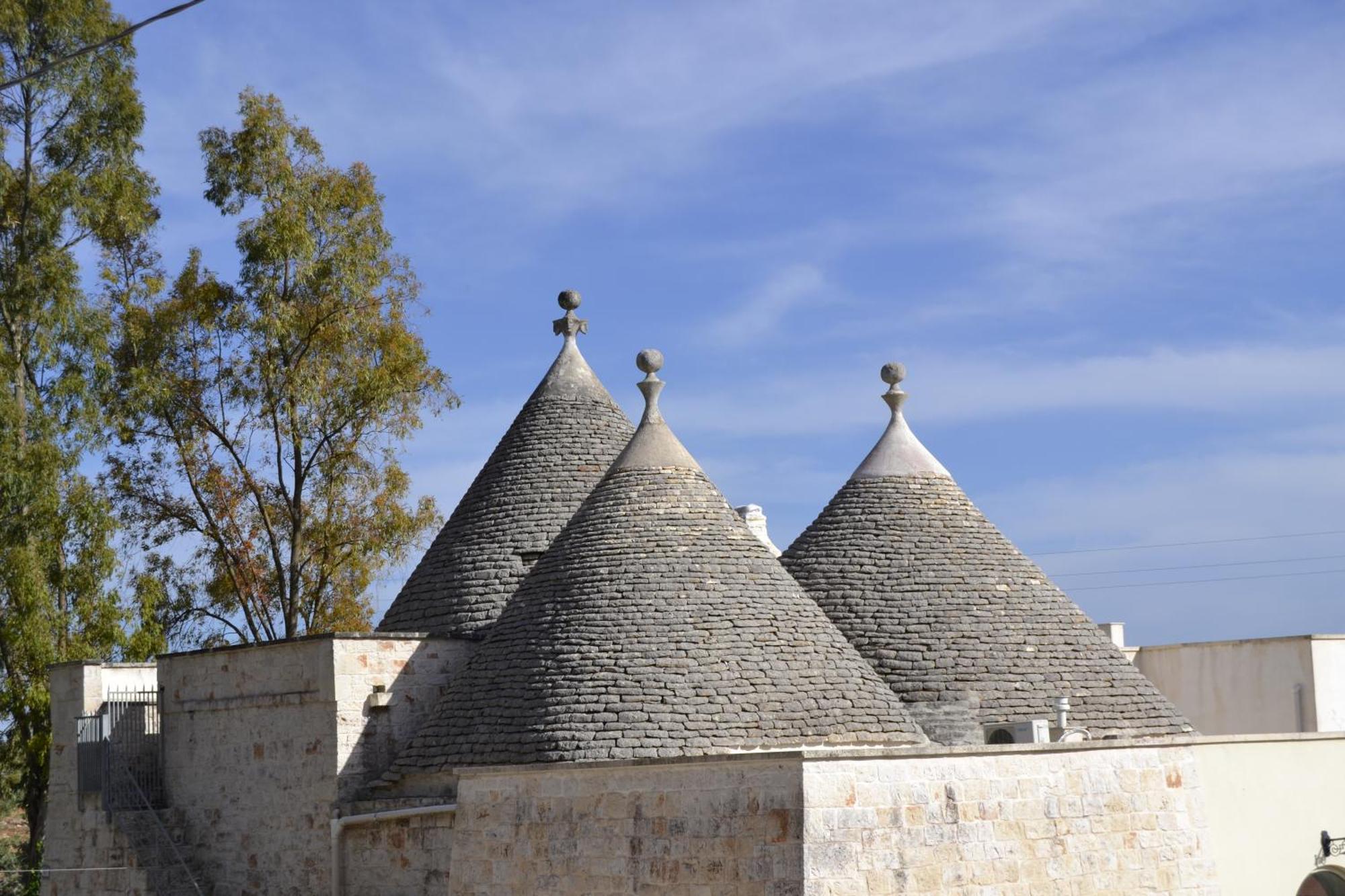 Вілла Trullo Amico Чистерніно Екстер'єр фото